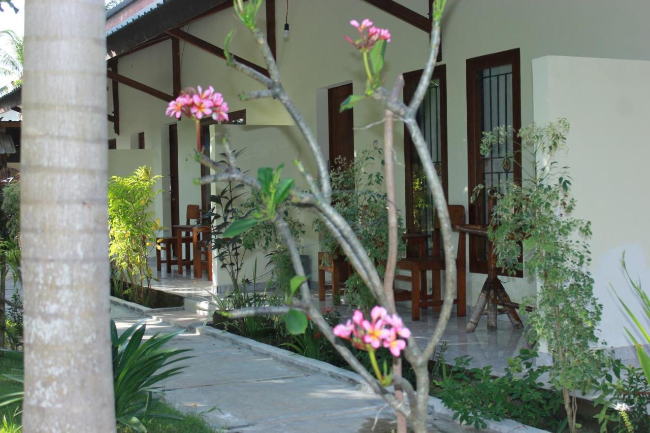 Herry Homestay Kuta  ภายนอก รูปภาพ