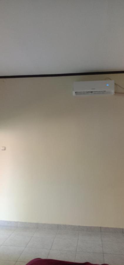Herry Homestay Kuta  ภายนอก รูปภาพ