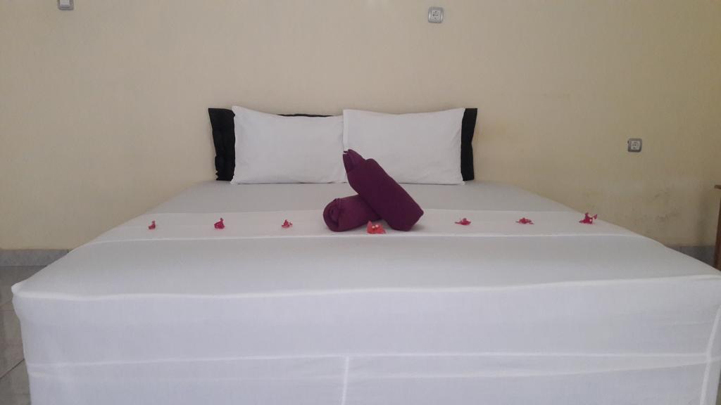 Herry Homestay Kuta  ภายนอก รูปภาพ